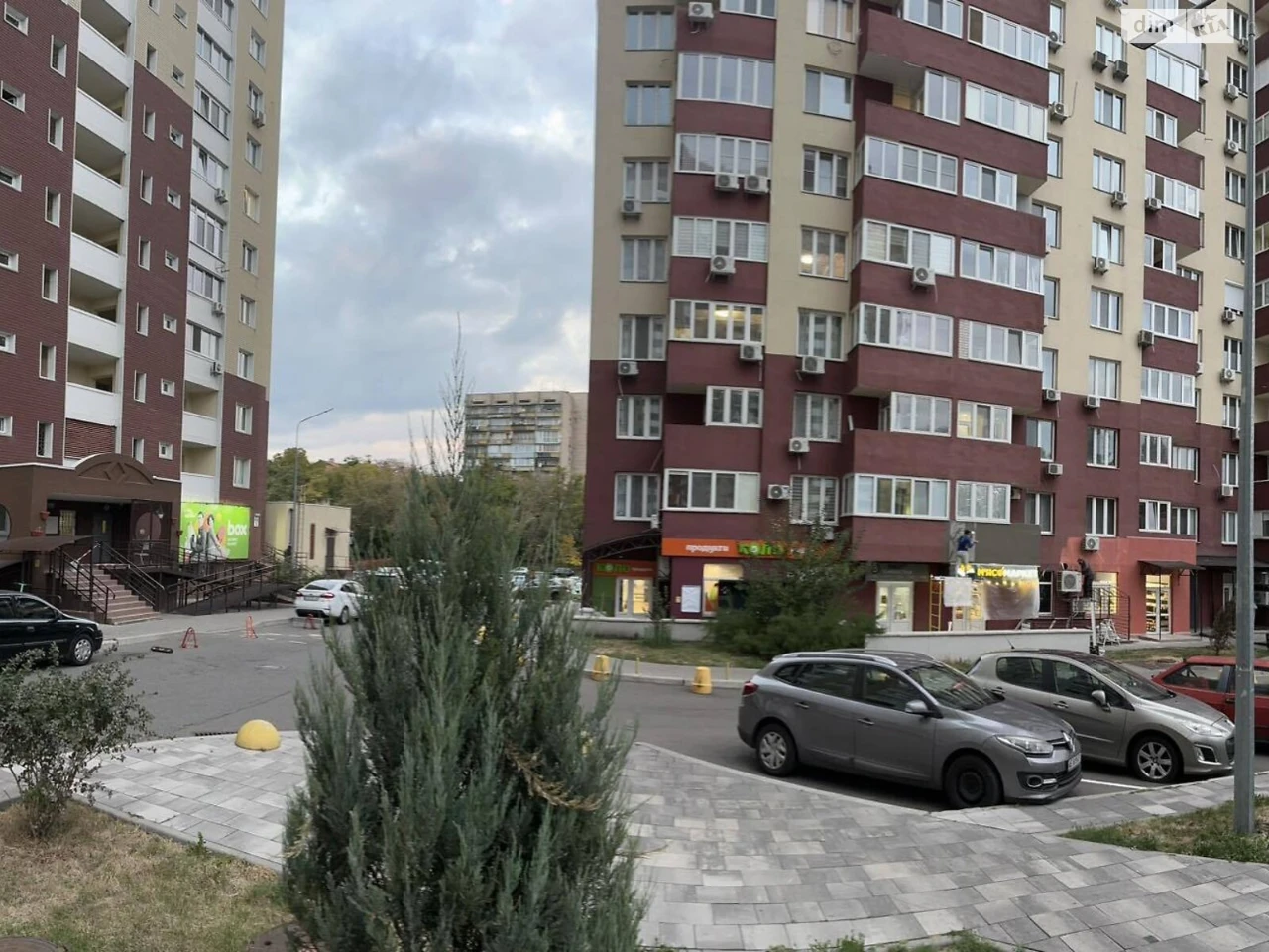Long-Term Rental Apartment Demіїvka