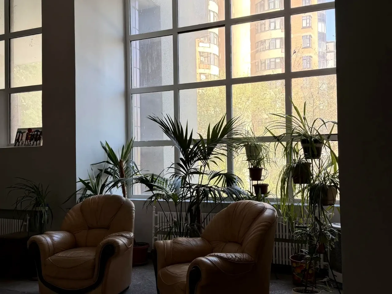 Rent 3-room apartment 110 sq.m. 16/21 floor