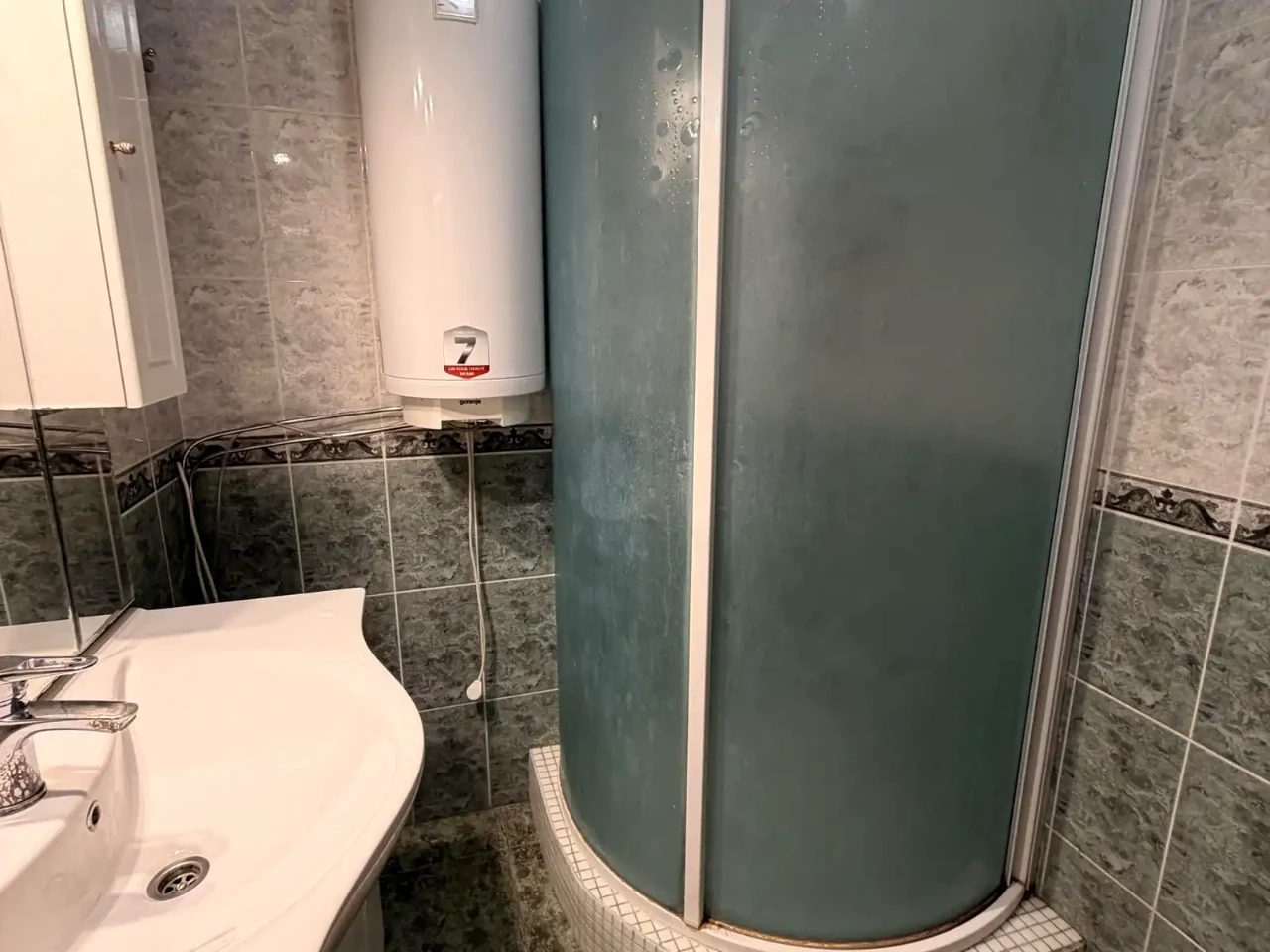 Rent 3-room apartment 110 sq.m. 16/21 floor