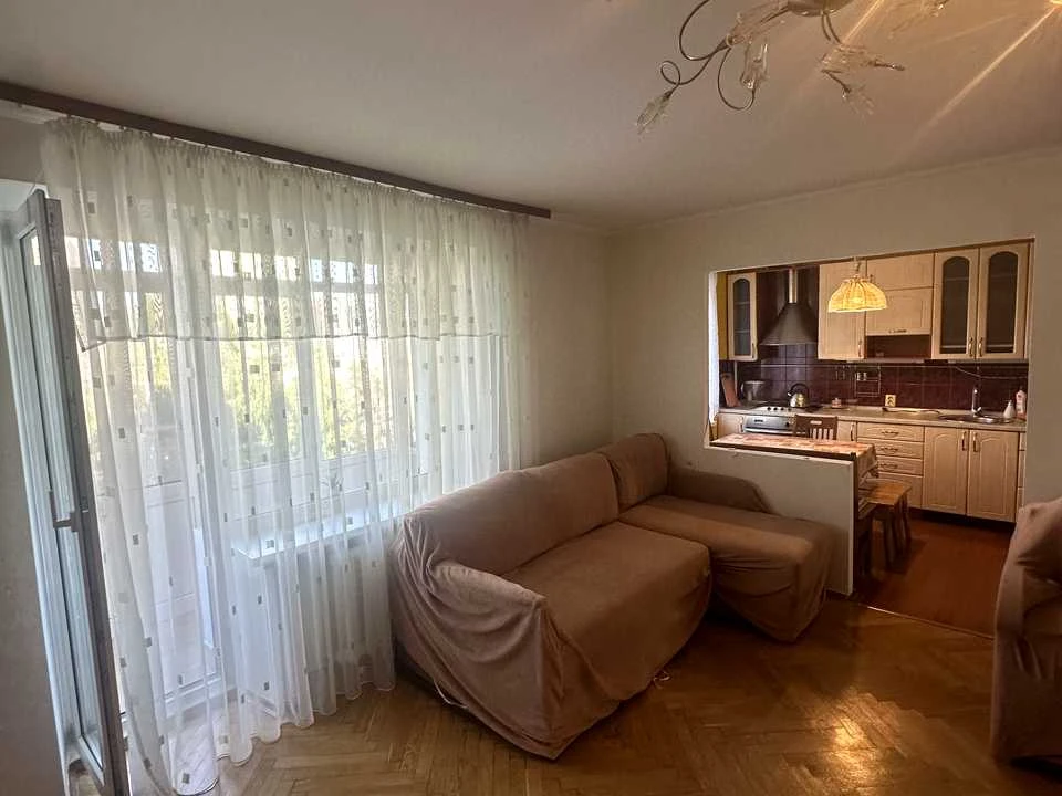 Apartment. Feodosyiska Street, Kyiv