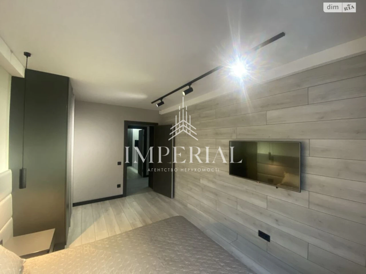 Long-Term Rental Apartment, Holosiiv
