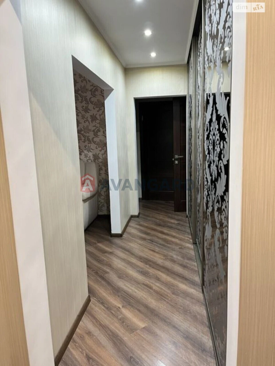 For sale Apartment Komunarsky