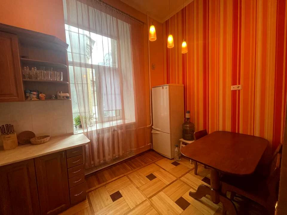 Apartment. Volodymyr Street, Kyiv