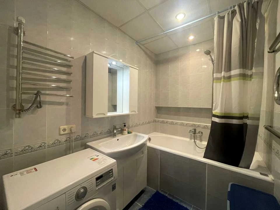 Apartment. Volodymyr Street, Kyiv
