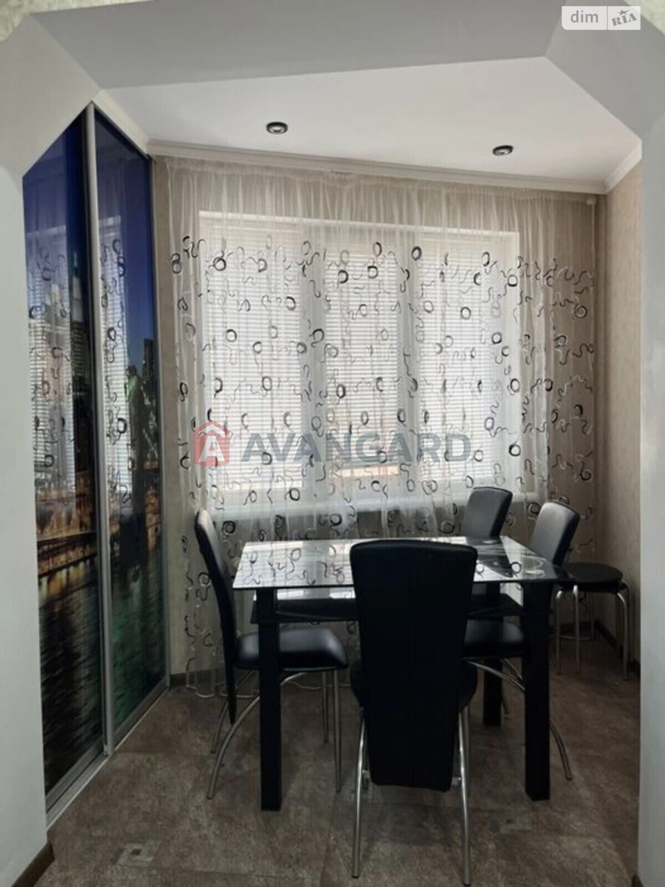 For sale Apartment Komunarsky