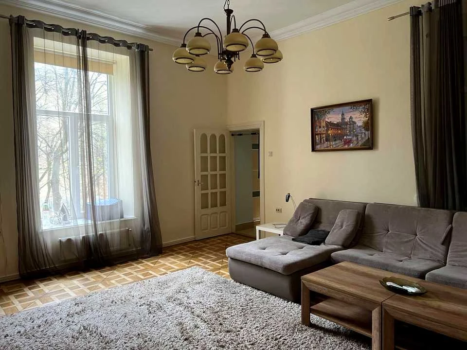 Квартира. Львів, вулиця Гетьмана Петра Дорошенка