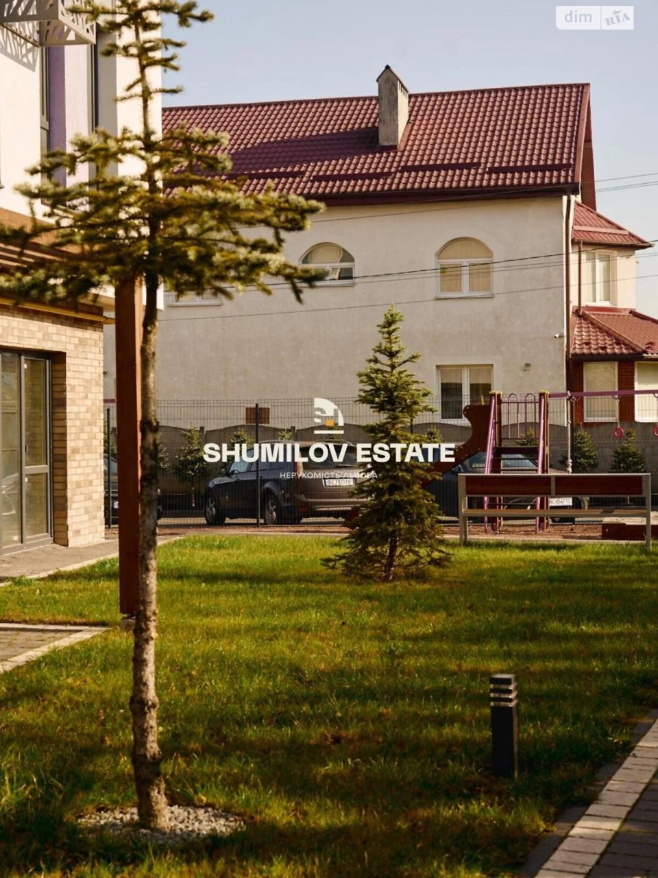Продаж Квартира Рясне