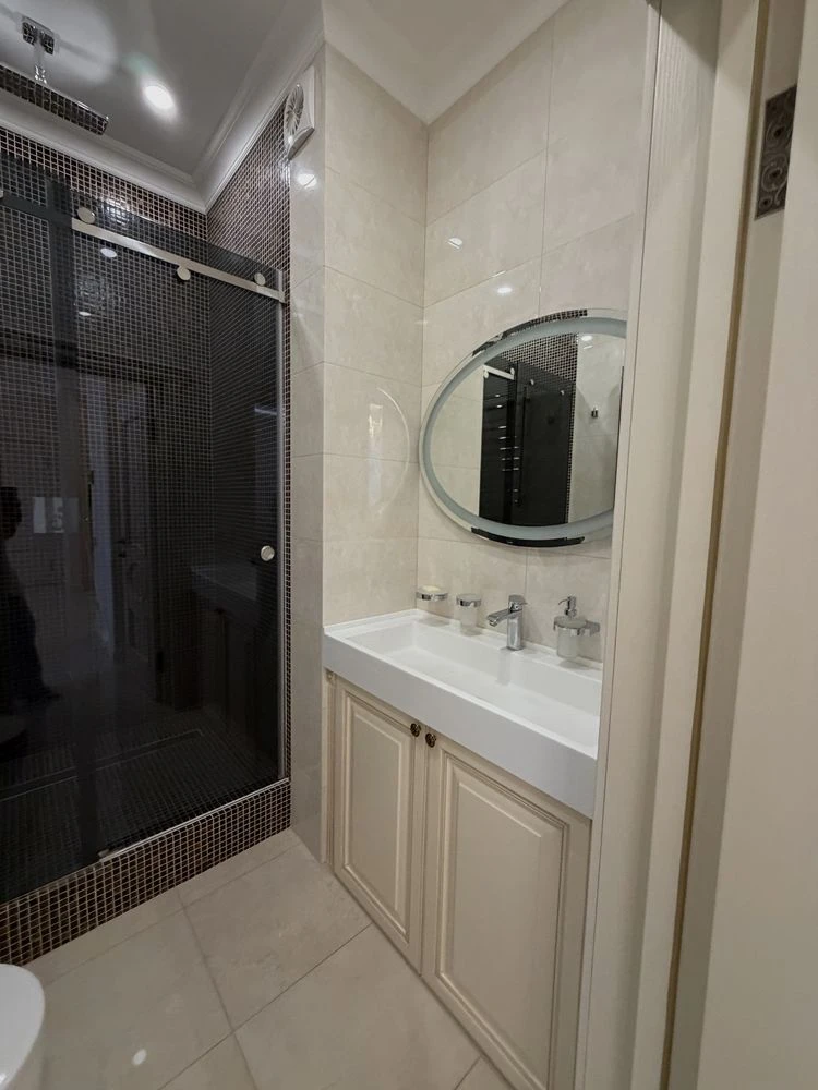 Продаж, 3 кімнати,Новопечерські Липки,Верхогляда 15