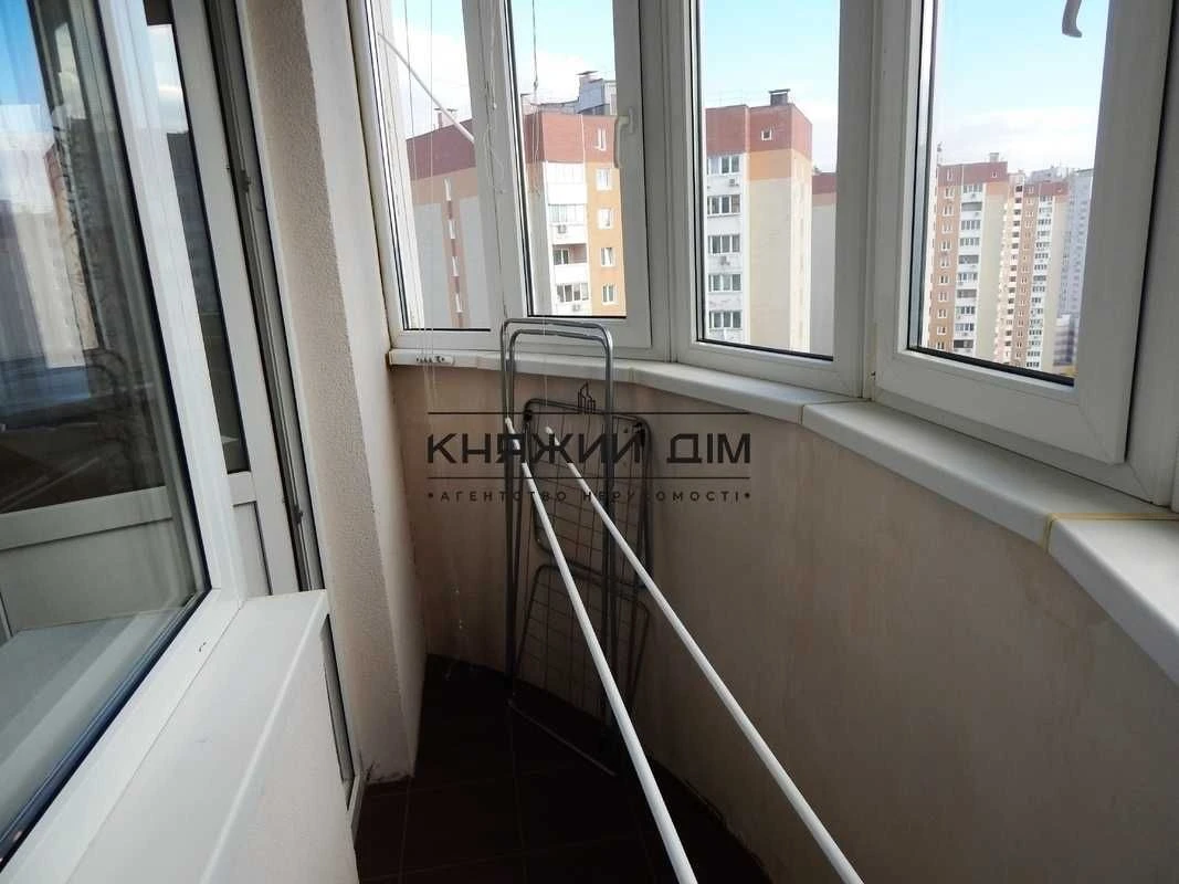 Продаж однокімнатної квартири 54 м² в Осокорках КОД 21147760