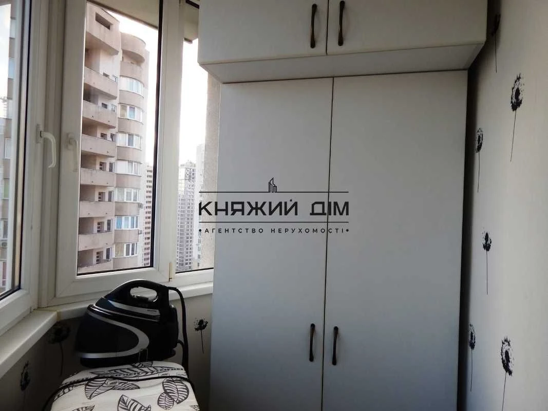 Продаж однокімнатної квартири 54 м² в Осокорках КОД 21147760