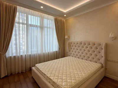 Квартира. Киев, улица Андрия Верхогляда