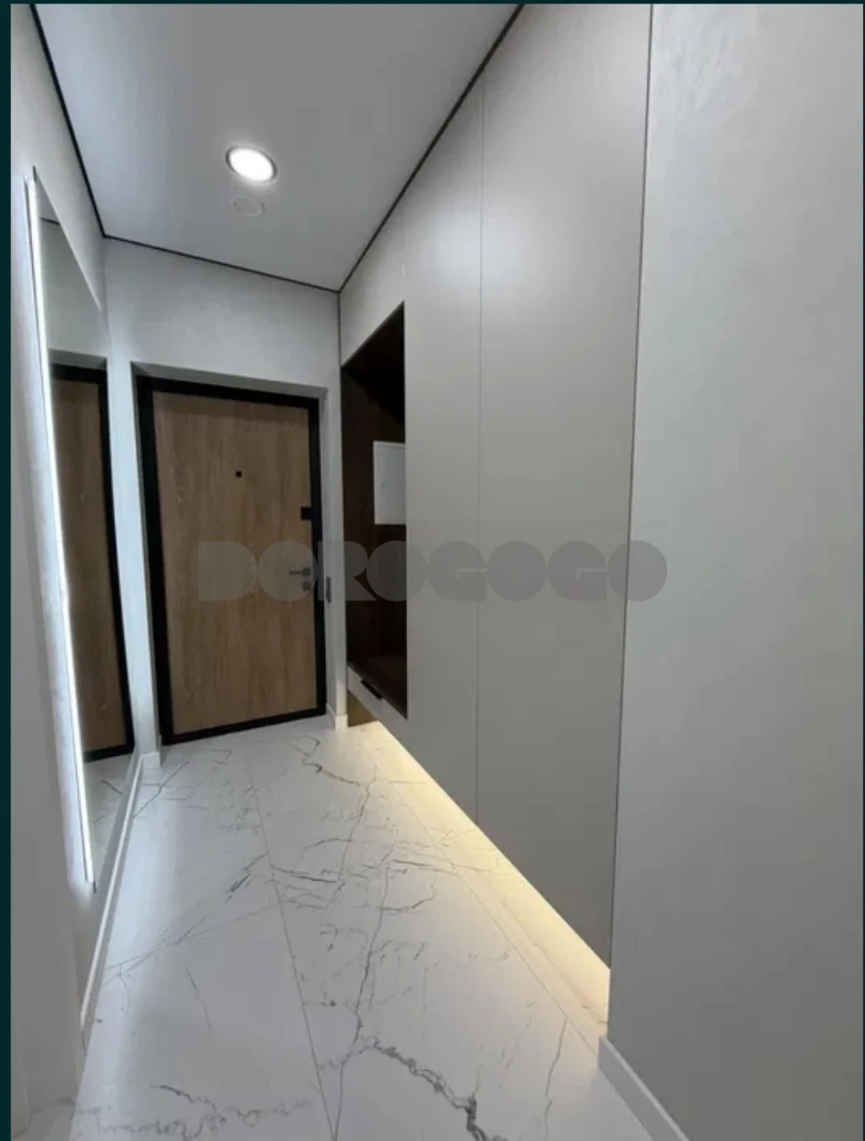 Продається 1-кімнатна квартира Варшавський 3, власники сплачують податки