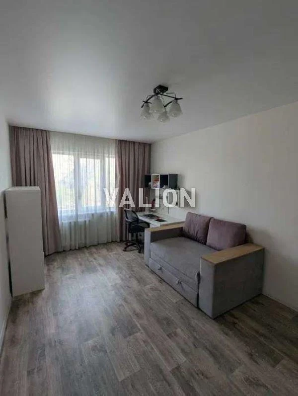 Sale of 2-room apartment on Kharkiv Street 56
