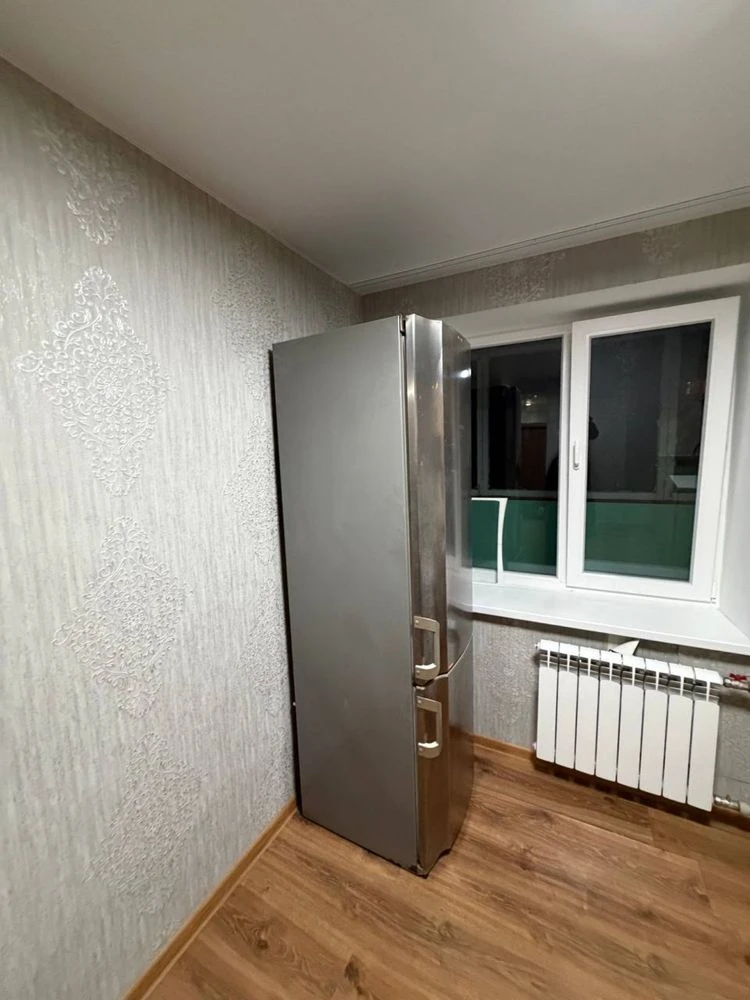 Продается 1-комнатная квартира, улица Уральская, Национальной Гва