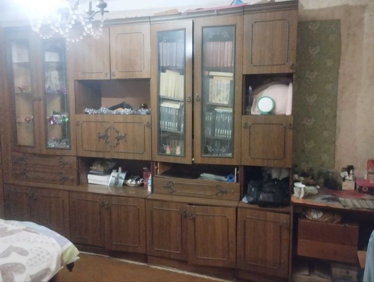 Продам просторную 5 комнатную квартиру