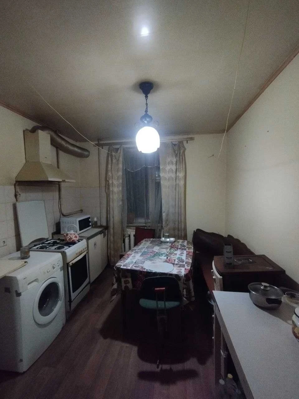 Продам просторную 5 комнатную квартиру