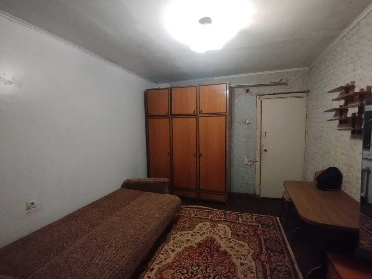 Продам просторную 5 комнатную квартиру