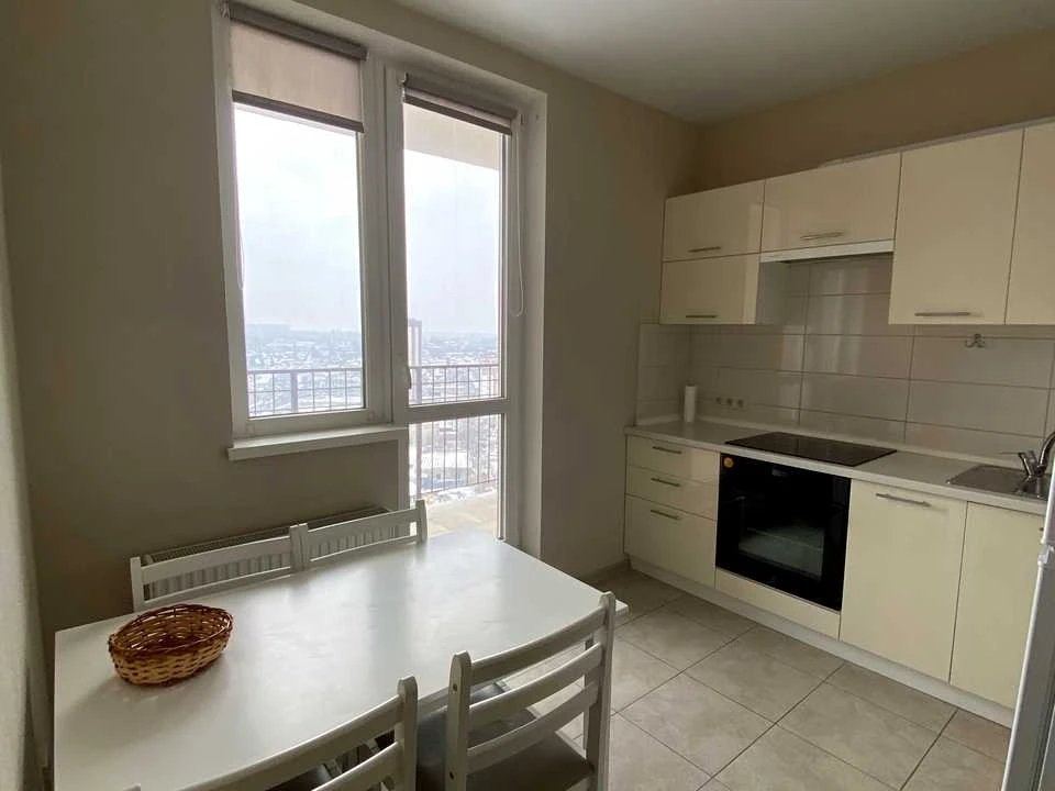 Apartment. Odesa, Mikhailo Grushevsky Street