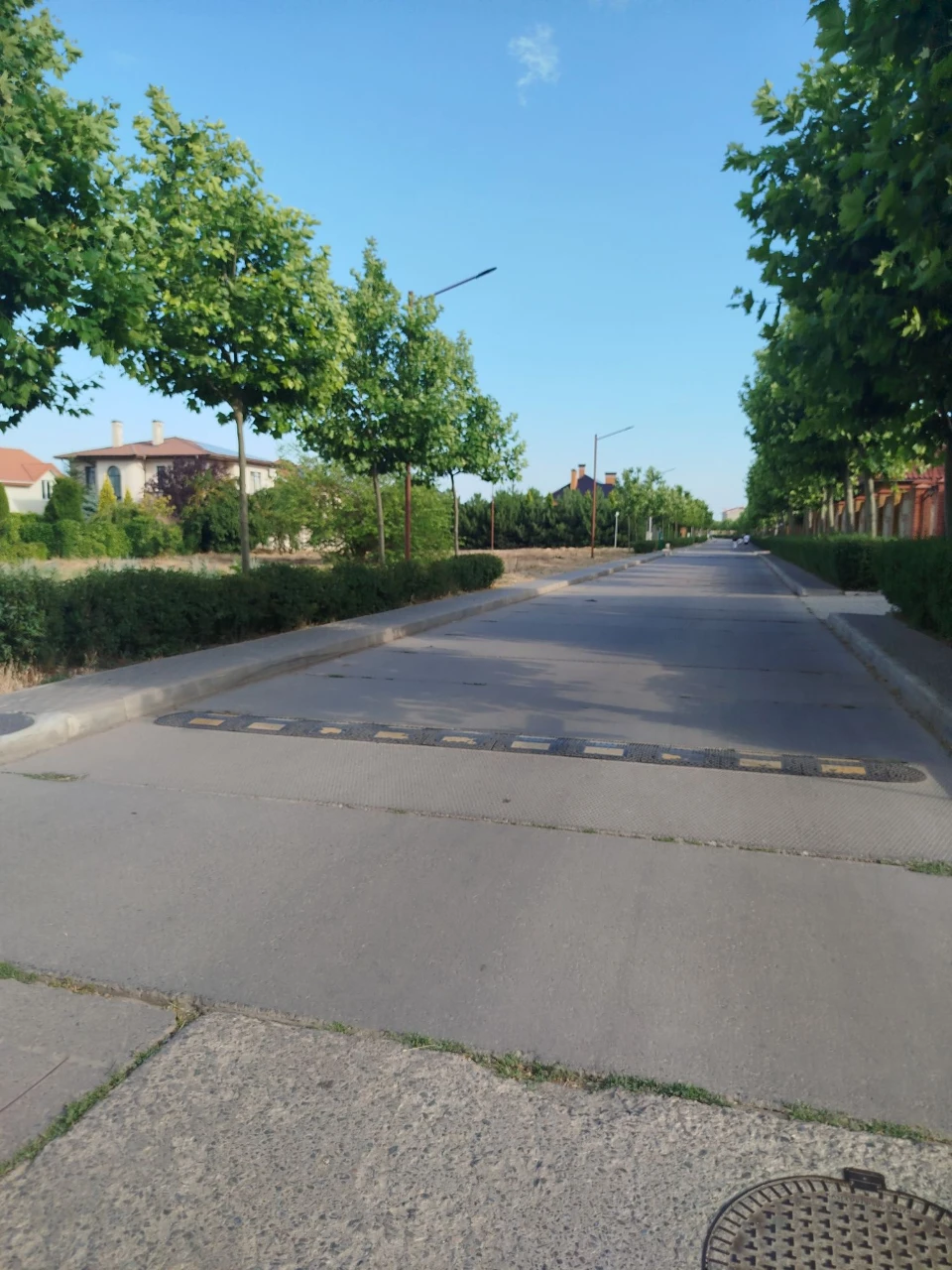 Продам участок  у моря Черноморская Ривьера