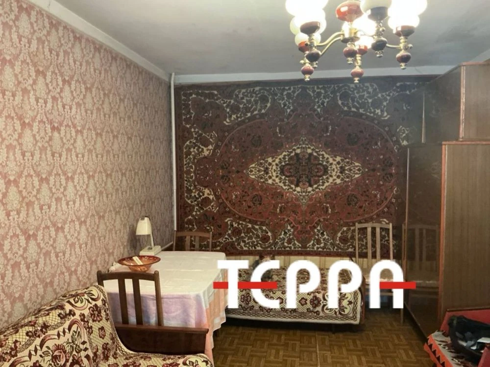Sale of a 1-bedroom apartment, Kosmîchnî district