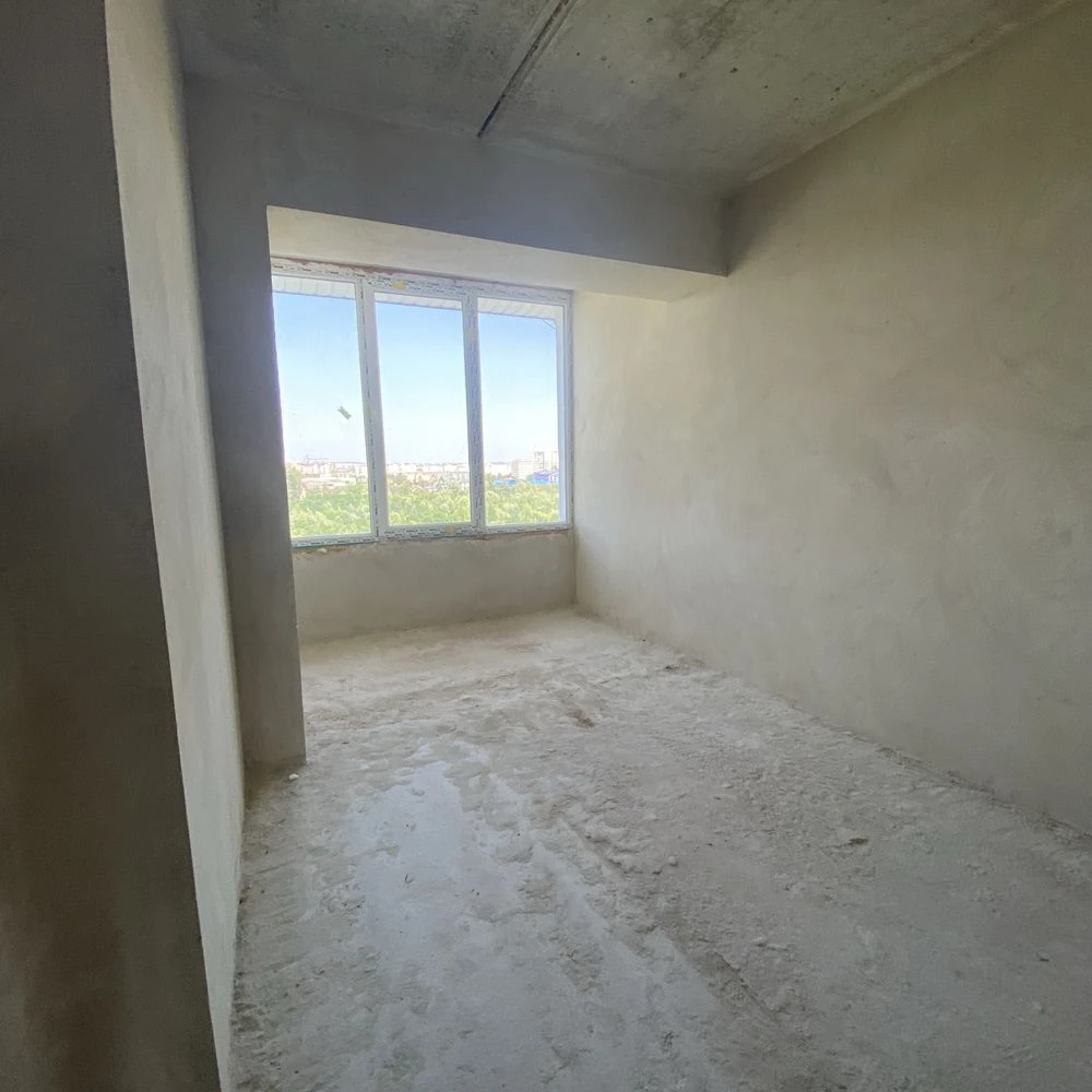 Apartment for sale in a new residential complex! Special price!