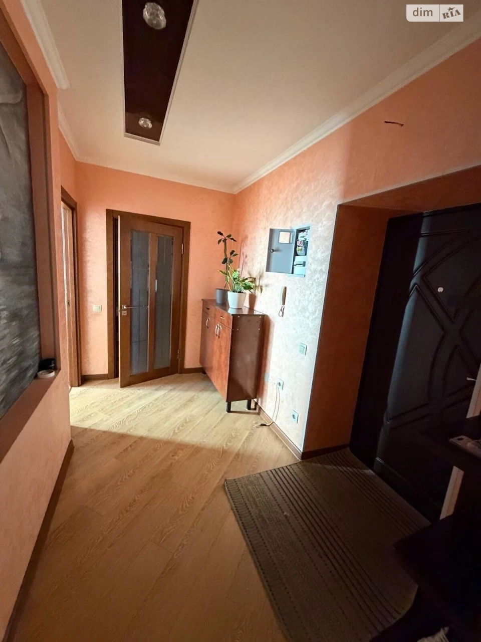 Long-Term Rental Apartment, Podil