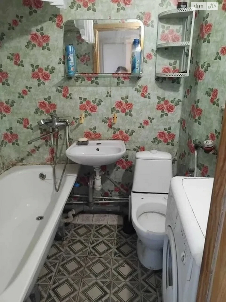Long-Term Rental Apartment, Salthivsky District