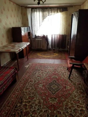 Продається 2-кімнатна квартира в районі Одеської