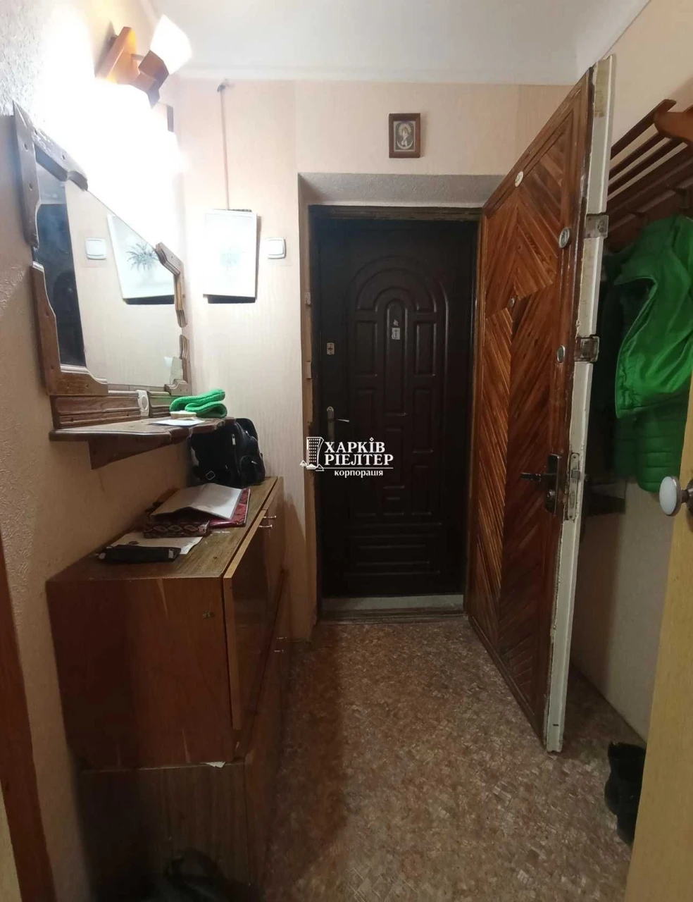 For sale: One-room apartment in New Homes