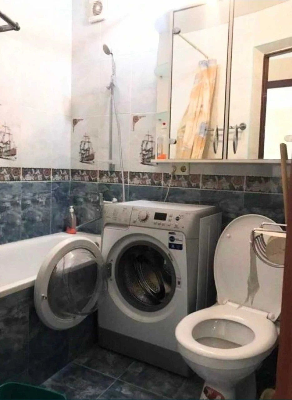 For sale: One-room apartment in New Homes