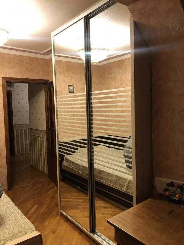 Продається 3-кімнатна квартира в 533 м/тр