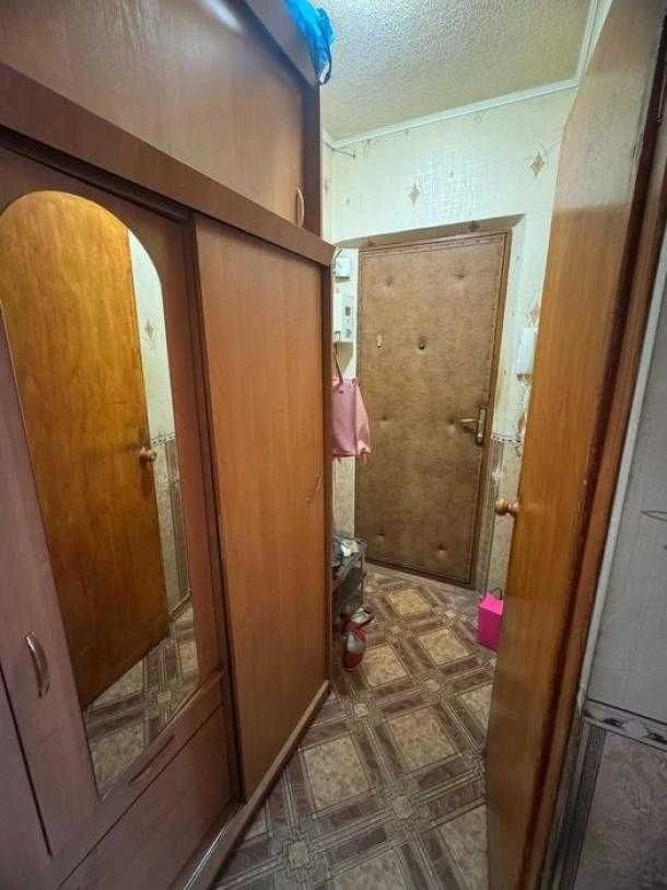 Продам 1 кімнатну квартиру у центрі ХТЗ