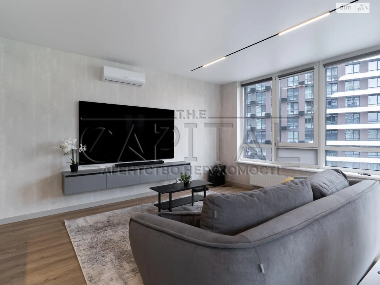 Long-Term Rental Apartment Dniprovsky