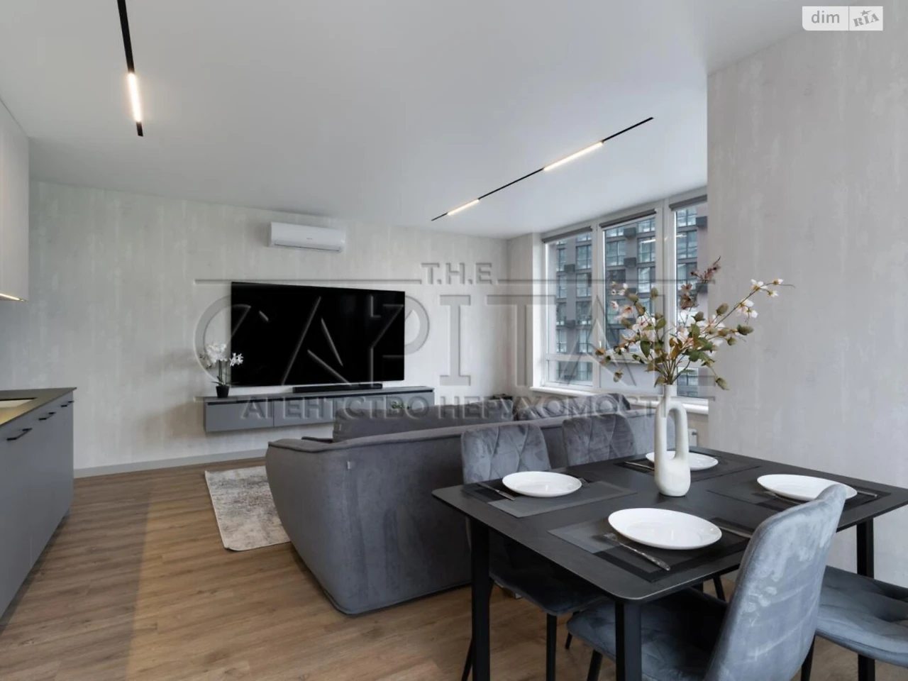 Long-Term Rental Apartment Dniprovsky