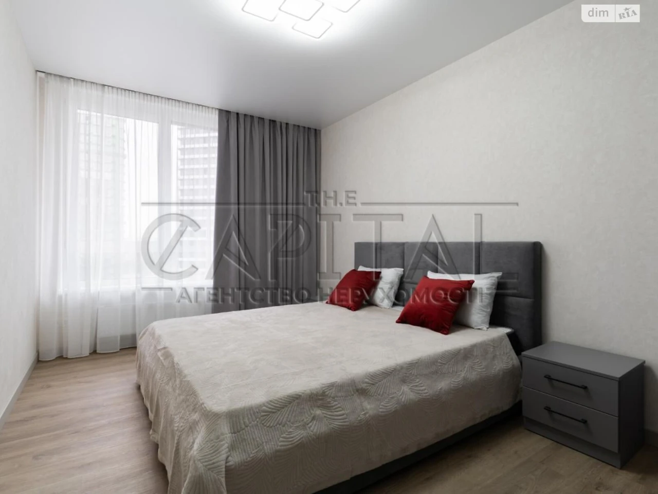 Long-Term Rental Apartment Dniprovsky