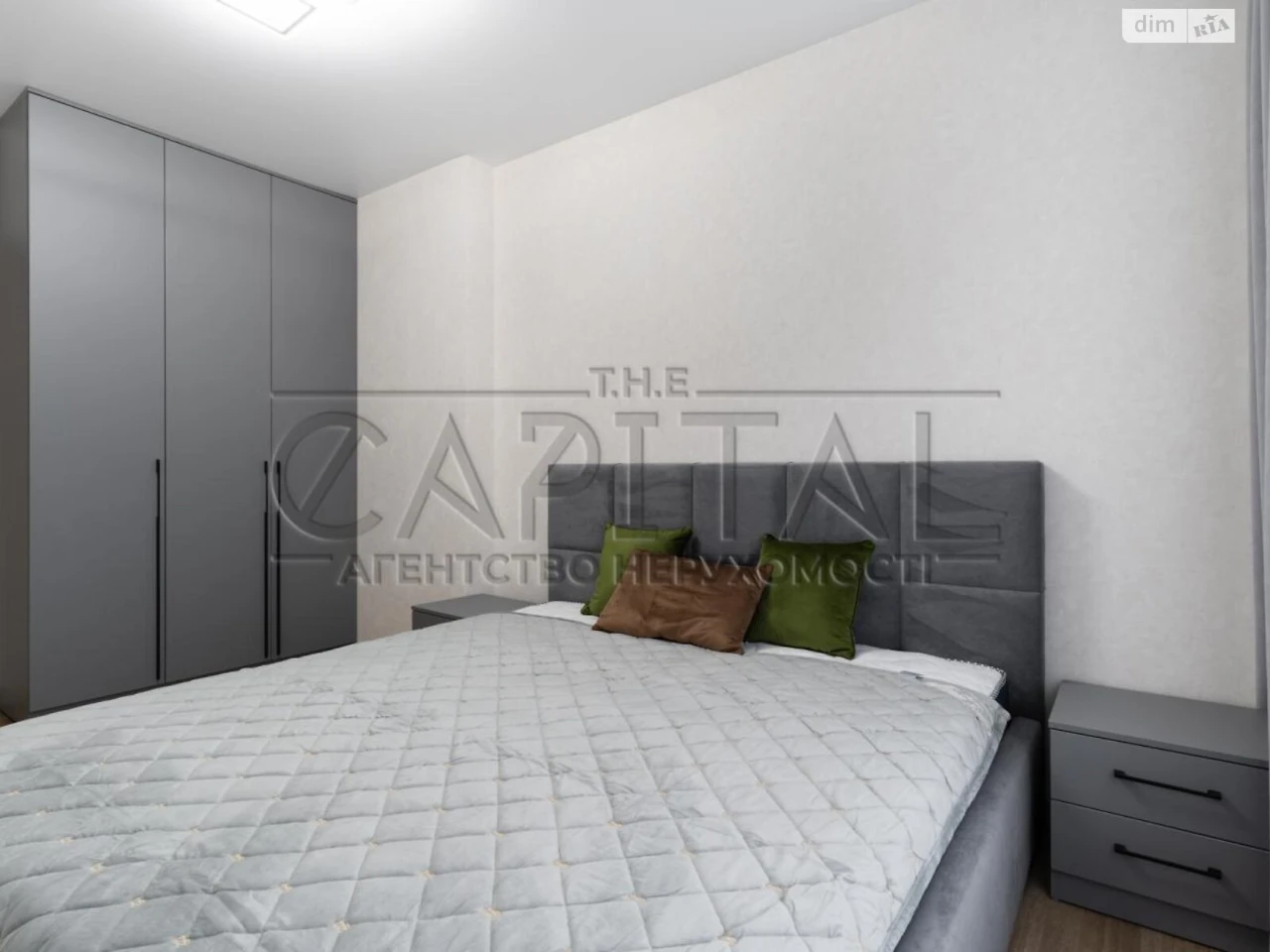 Long-Term Rental Apartment Dniprovsky
