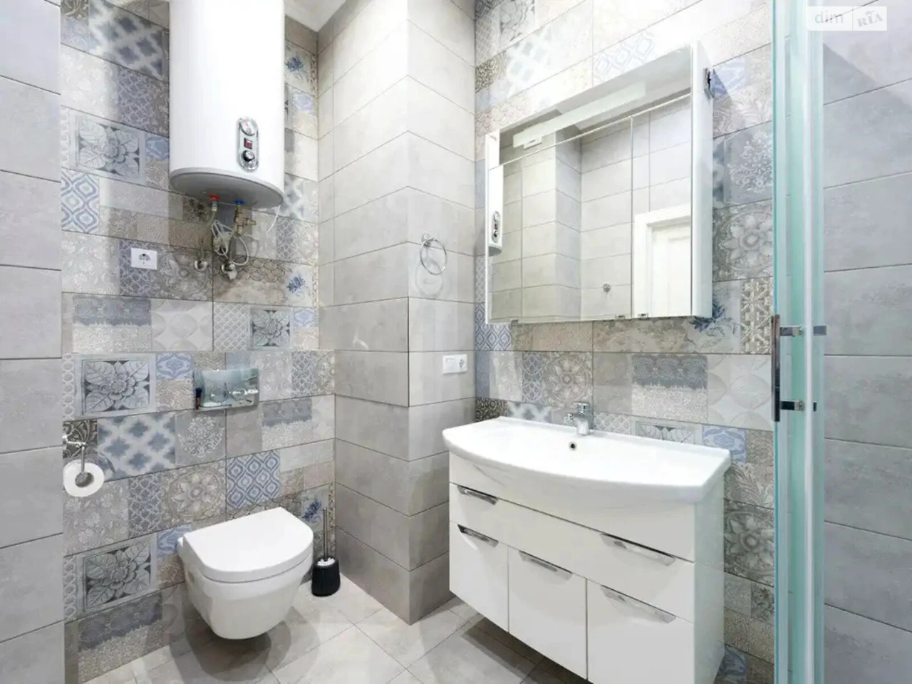 Long-Term Rental Apartment, Saperno Pole