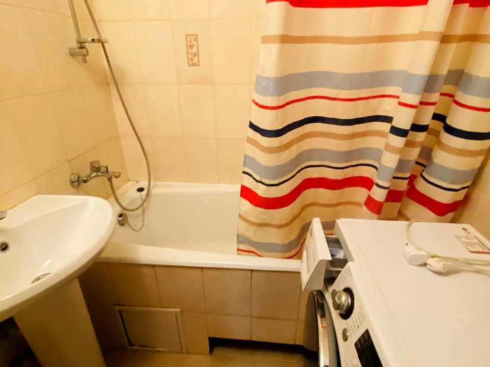 Apartment. Brotsveta Tarasivcya St.