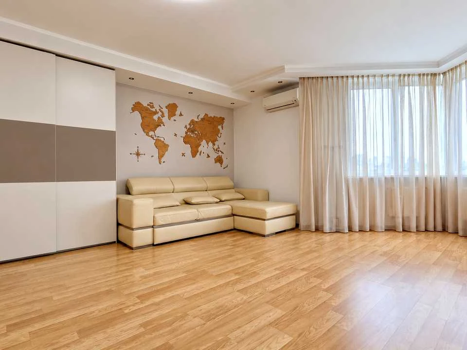 Apartment. Saperno-Slobidska Street, Kyiv