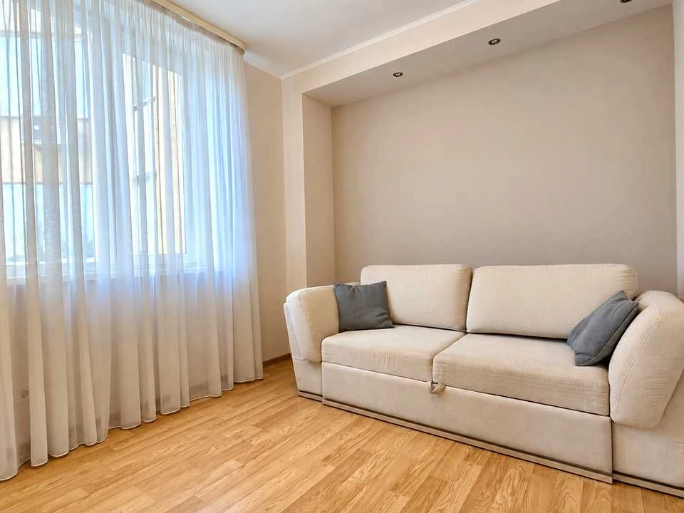 Apartment. Saperno-Slobidska Street, Kyiv