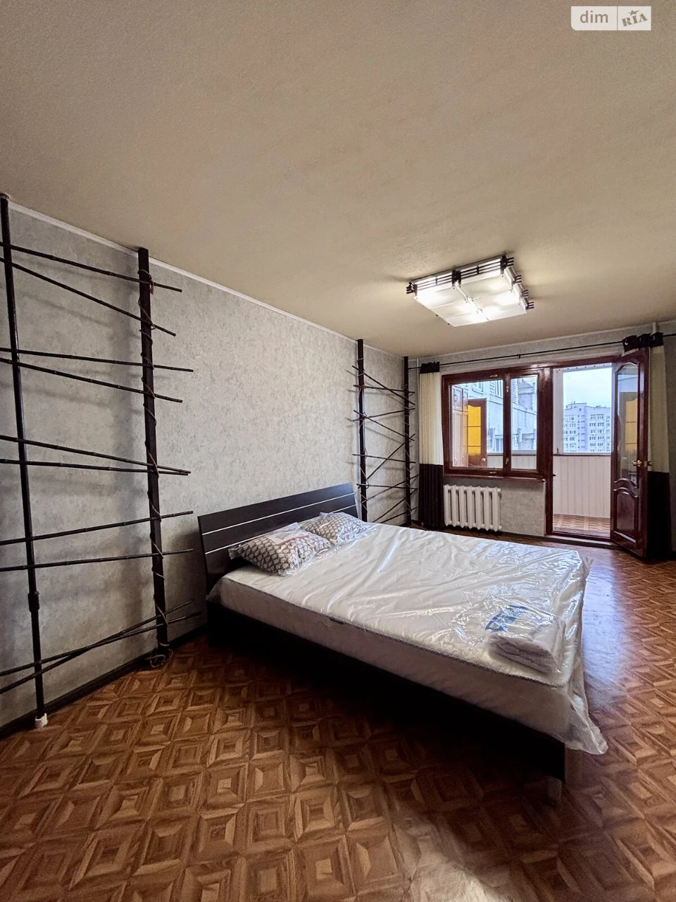 Long-Term Rental Apartment, Kam'yansk