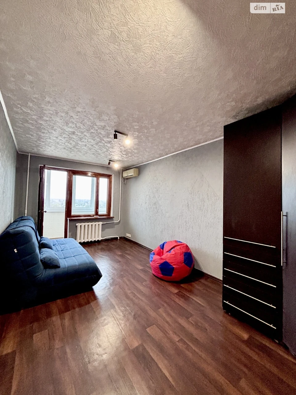 Long-Term Rental Apartment, Kam'yansk