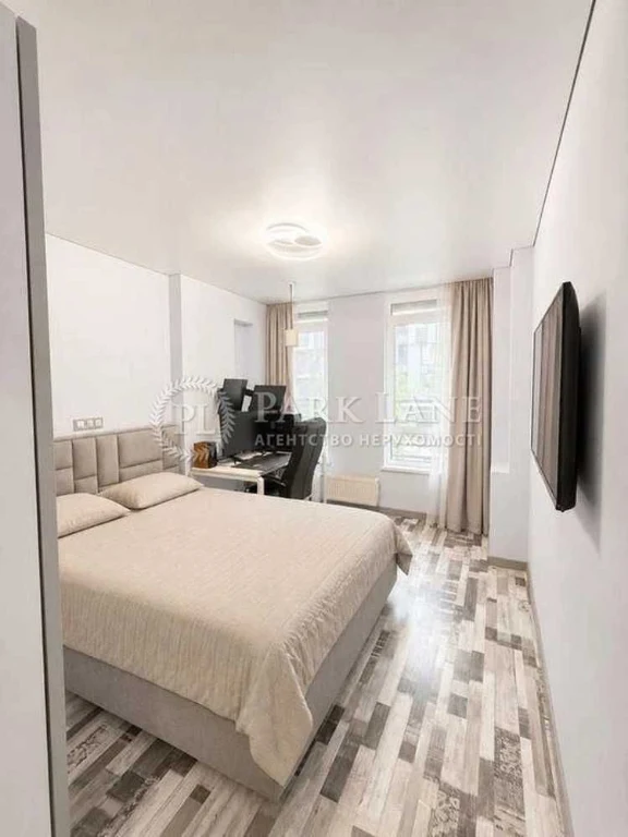 Sale of a 1-room apartment with renovation in the Respublika residential complex