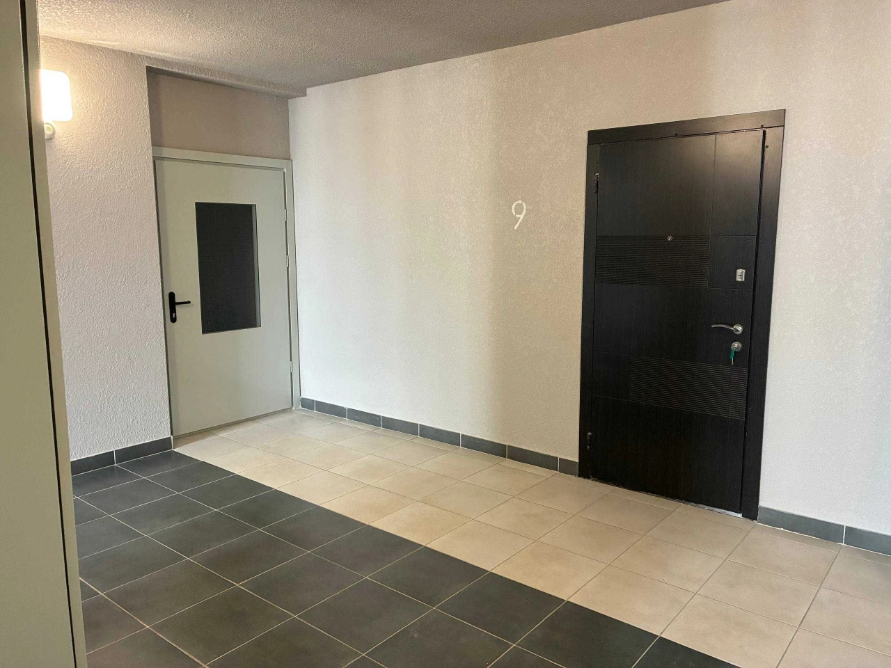 2-Level Apartment, Glibochyska 13