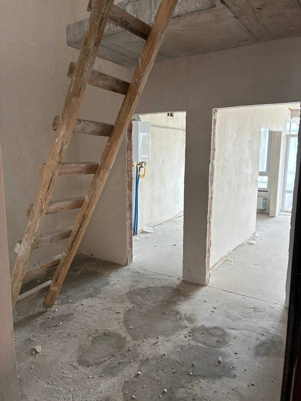2-Level Apartment, Glibochyska 13