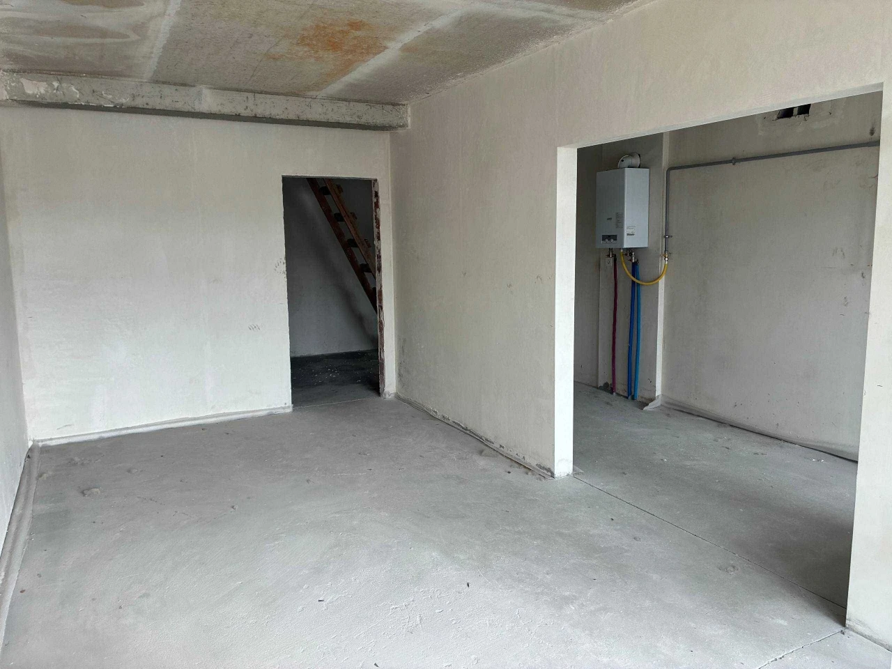 2-Level Apartment, Glibochyska 13