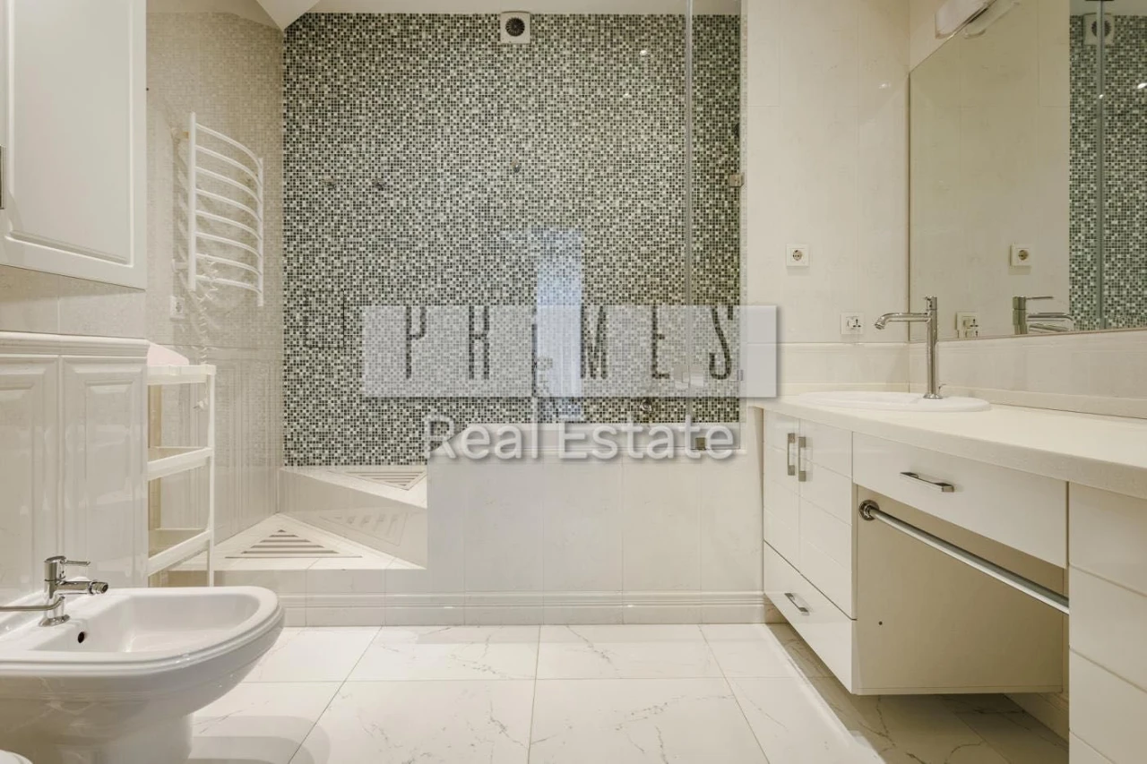 Sale / Apartment / Lipskaya Tower, Institutskaya, Lipki, Kyiv