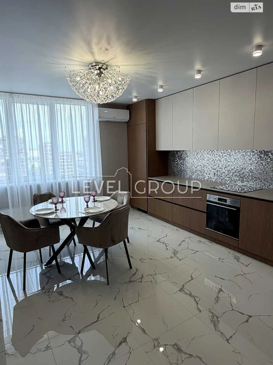 Apartment for Sale: Podilskiy