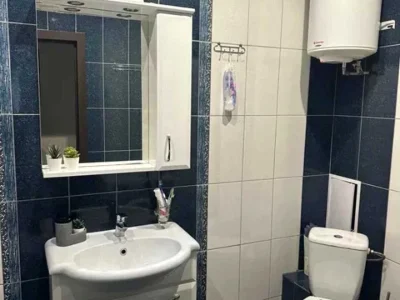 Квартира. Київ, Урлівська вулиця