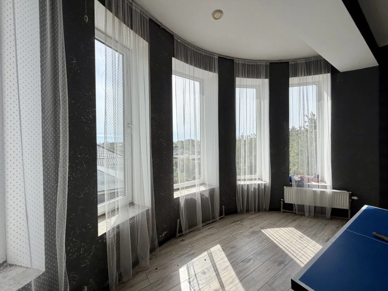 FOR SALE Family 2-story house 266 m² | Swimming pool | Sauna